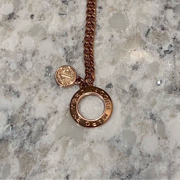 Marc Jacobs Rose Gold Mini Toggle Bracelet - Picture 5 of 7
